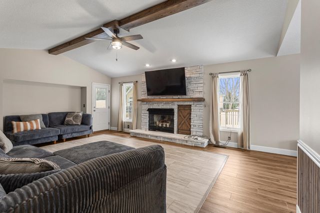 5210 Hammer Place, Decatur, IL 62521