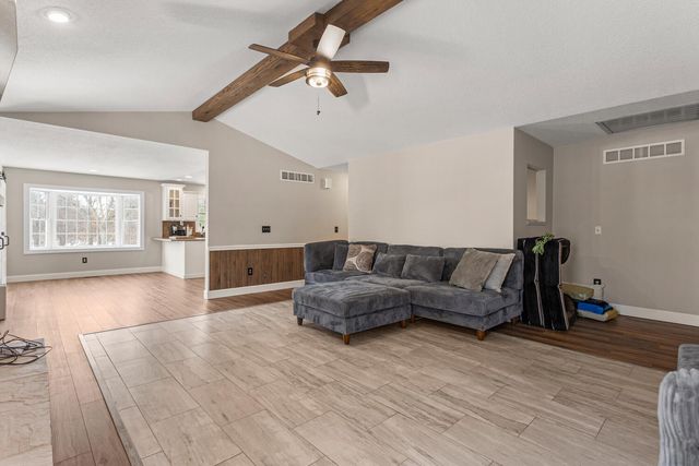 5210 Hammer Place, Decatur, IL 62521