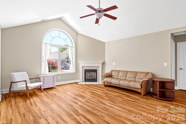 60 Mountain Meadow Circle E2, Weaverville, NC 28787