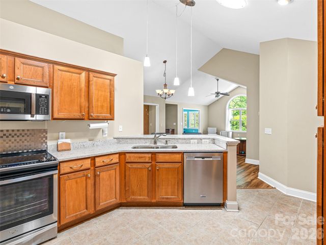 60 Mountain Meadow Circle E2, Weaverville, NC 28787
