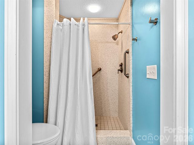 60 Mountain Meadow Circle E2, Weaverville, NC 28787
