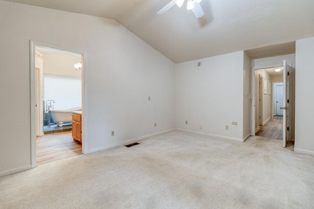 2448 Topeka St, Riverbank, CA 95367