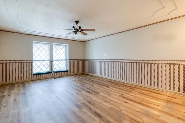 2448 Topeka St, Riverbank, CA 95367