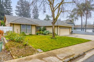 2448 Topeka St, Riverbank, CA 95367
