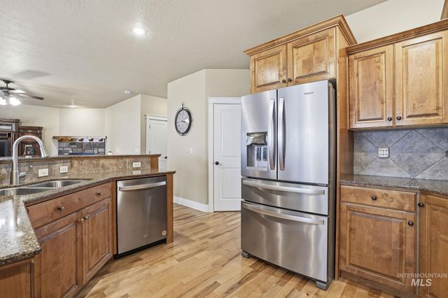 4694 N Abruzzo Ave, Meridian, ID 83646