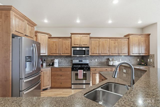 4694 N Abruzzo Ave, Meridian, ID 83646