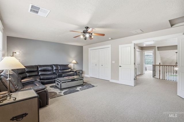 4694 N Abruzzo Ave, Meridian, ID 83646