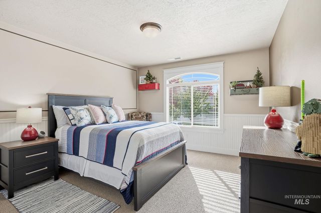 4694 N Abruzzo Ave, Meridian, ID 83646