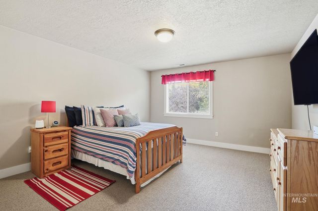 4694 N Abruzzo Ave, Meridian, ID 83646