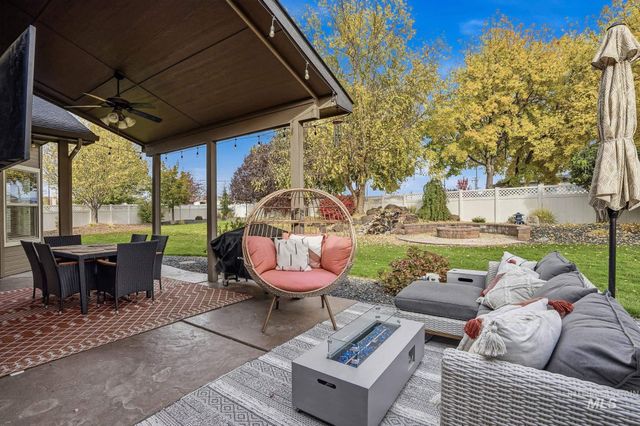 4694 N Abruzzo Ave, Meridian, ID 83646