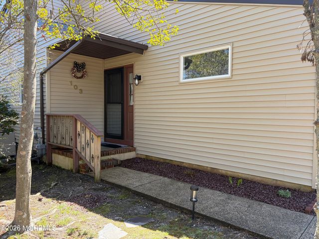 103 Middle Holly Lane, Little Egg Harbor, NJ 08087