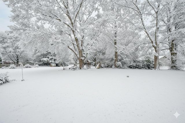 2262 Warren Road, Niles, MI 49120