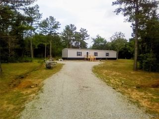 21 County Line Road E, Eufaula, OK 74432