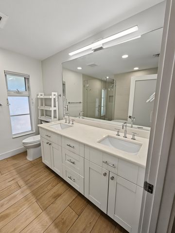 2411 S Olive Avenue, West Palm Beach, FL 33401