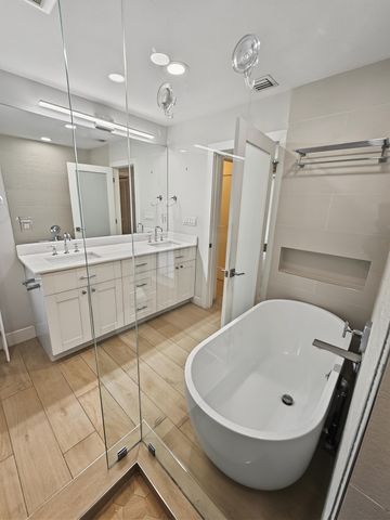 2411 S Olive Avenue, West Palm Beach, FL 33401