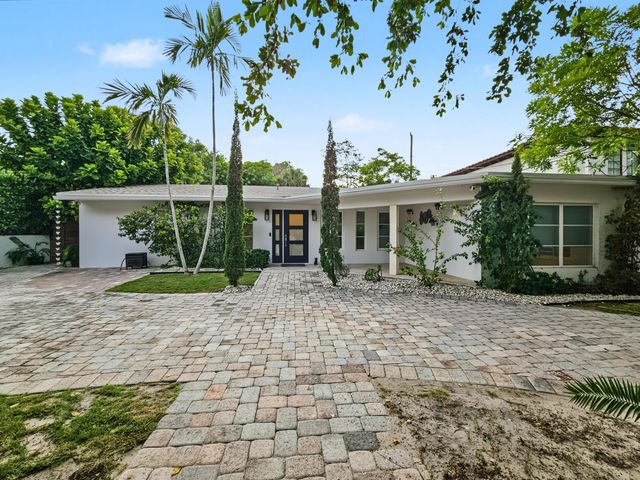 2411 S Olive Avenue, West Palm Beach, FL 33401
