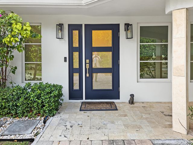 2411 S Olive Avenue, West Palm Beach, FL 33401