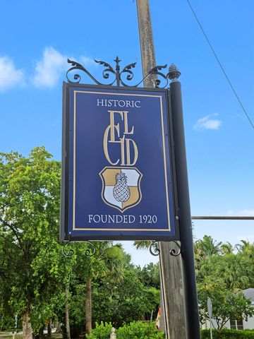 2411 S Olive Avenue, West Palm Beach, FL 33401