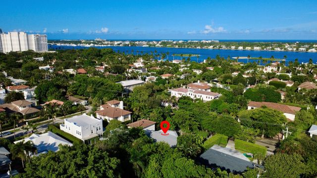 2411 S Olive Avenue, West Palm Beach, FL 33401