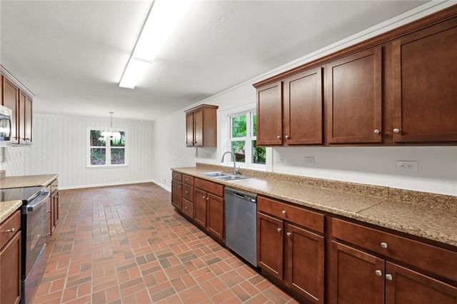 1250 Allendale Drive, Cumming, GA 30041