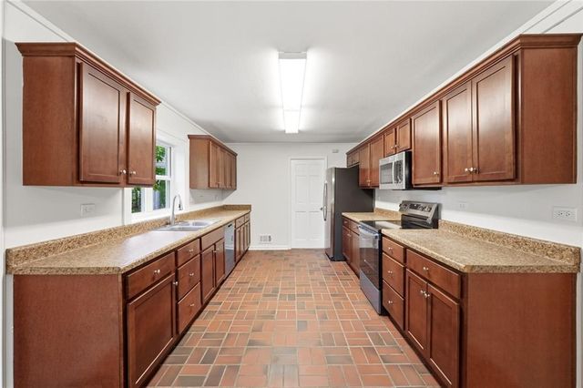 1250 Allendale Drive, Cumming, GA 30041