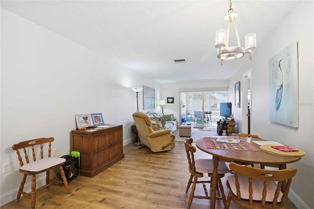 2814 SWIFTON DRIVE 108, Sarasota, FL 34231