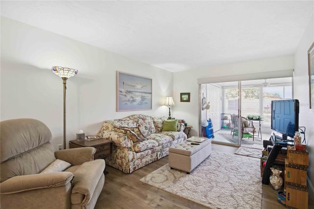 2814 SWIFTON DRIVE 108, Sarasota, FL 34231
