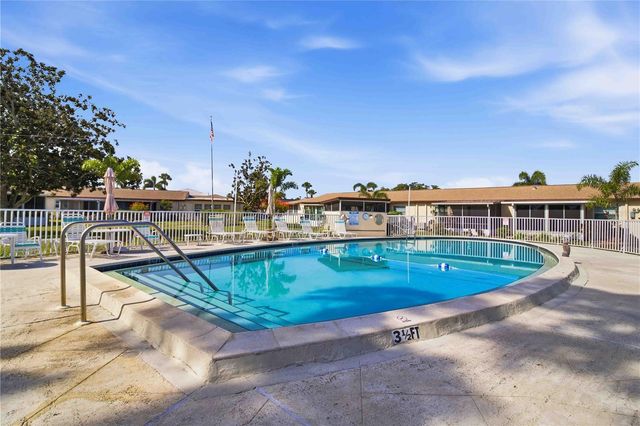 2814 SWIFTON DRIVE 108, Sarasota, FL 34231