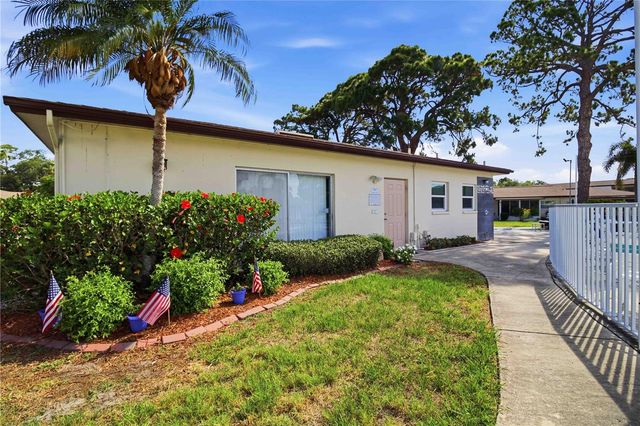 2814 SWIFTON DRIVE 108, Sarasota, FL 34231