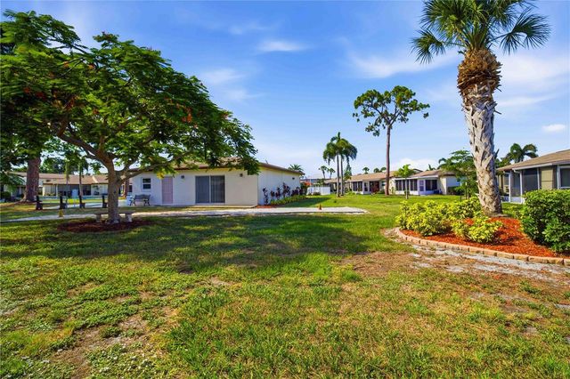 2814 SWIFTON DRIVE 108, Sarasota, FL 34231