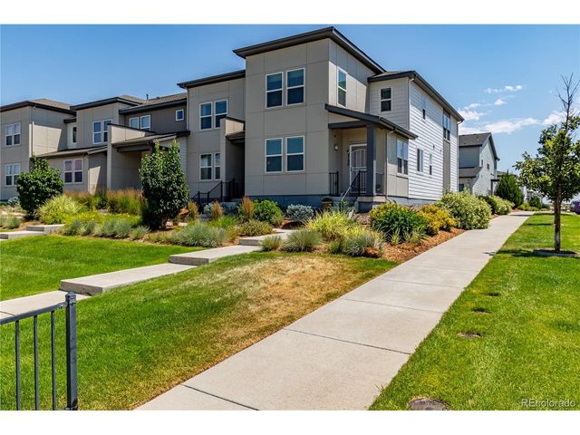 4790 Kittredge St, Denver, CO 80239