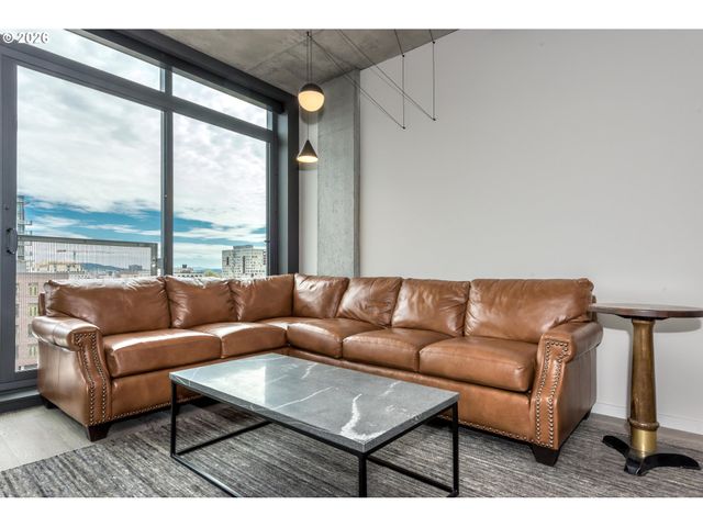 1410 Nw KEARNEY St 721, Portland, OR 97209