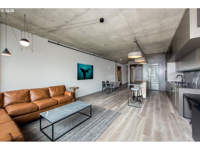 1410 Nw KEARNEY St 721, Portland, OR 97209