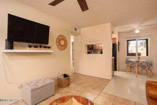 1810 E Blacklidge Dr Apt 106, Tucson, AZ 85619