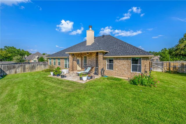 1203 Beacon Court, College Station, TX 77845