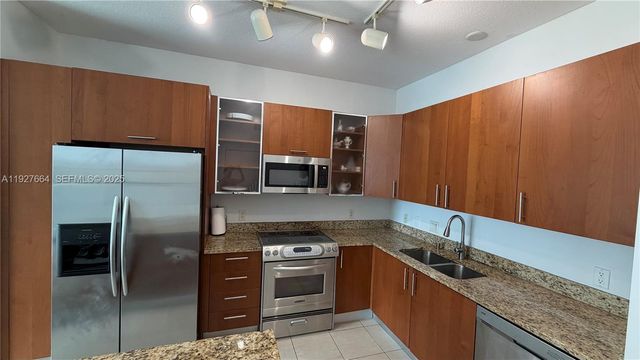 1945 S Ocean Dr 603, Hallandale Beach, FL 33009