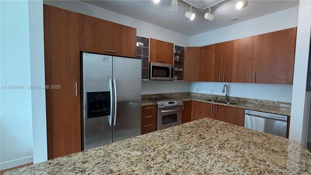 1945 S Ocean Dr 603, Hallandale Beach, FL 33009