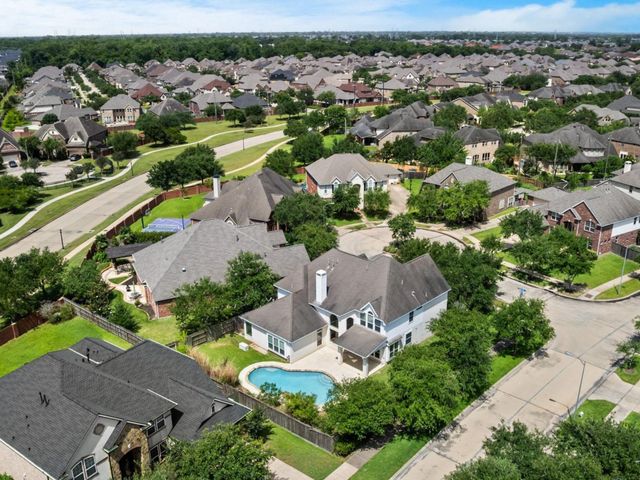 4603 Red Hawk Court, Sugar Land, TX 77479
