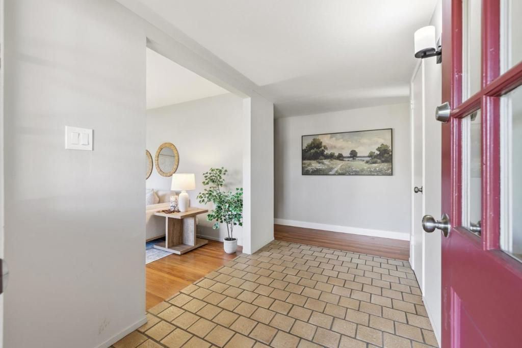 Image 3 of property listing at 3108 Kermath Drive, San Jose, CA 95132