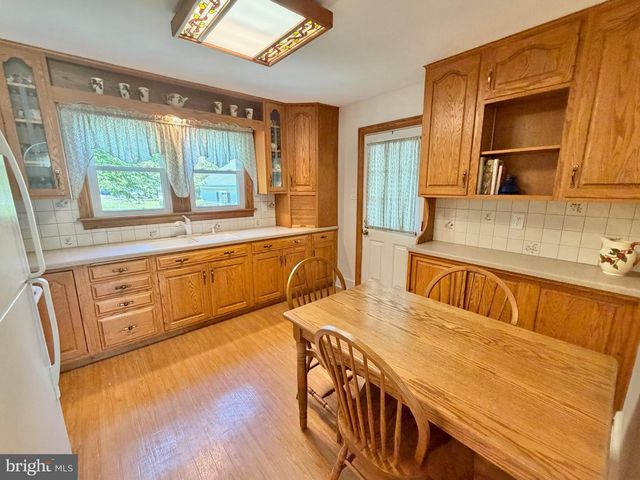 1901 COLUMBUS RD, Burlington, NJ 08016