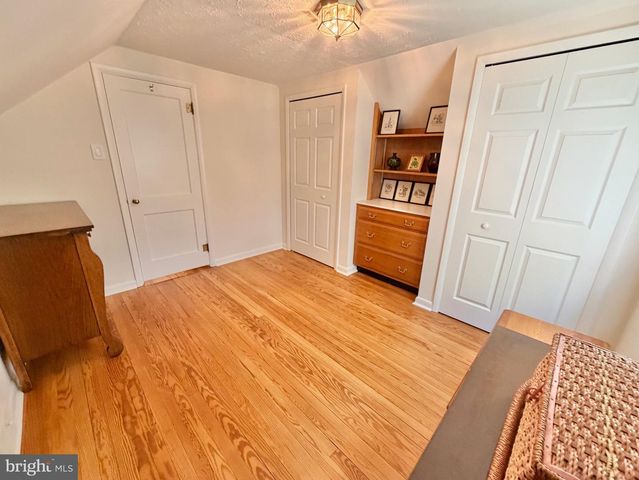 1901 COLUMBUS RD, Burlington, NJ 08016