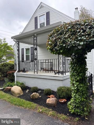1901 COLUMBUS RD, Burlington, NJ 08016