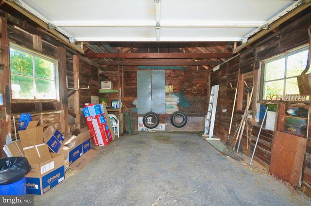 1901 COLUMBUS RD, Burlington, NJ 08016
