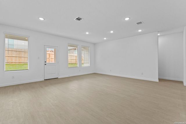 5003 Mission Tejas Road, Marion, TX 78124