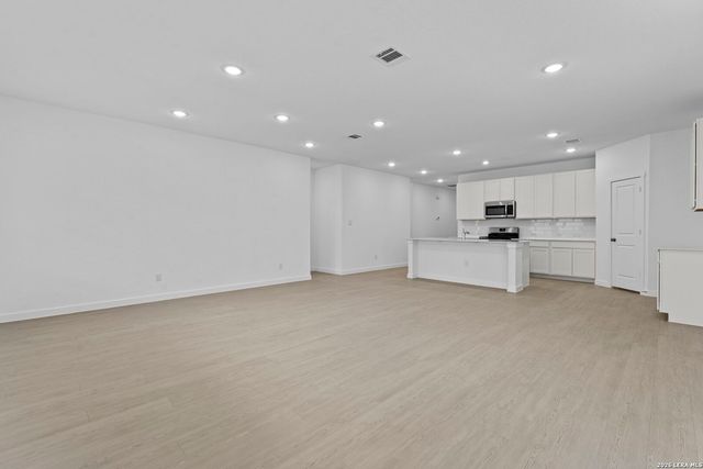 5003 Mission Tejas Road, Marion, TX 78124