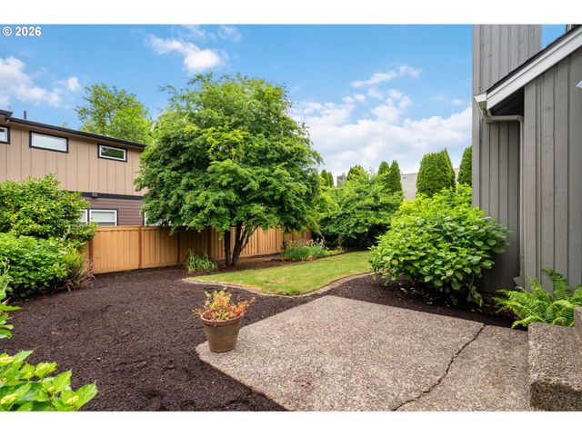 5799 LANGFORD Ln, Lake Oswego, OR 97035