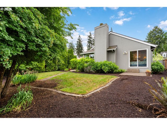 5799 LANGFORD Ln, Lake Oswego, OR 97035