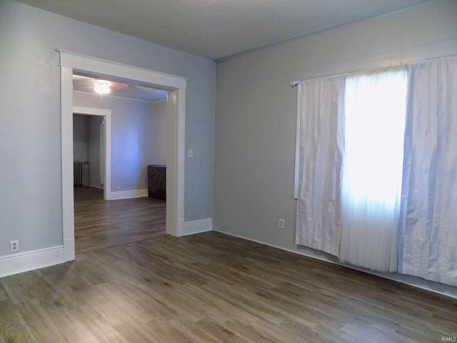 703 S APPERSON Way, Kokomo, IN 46901