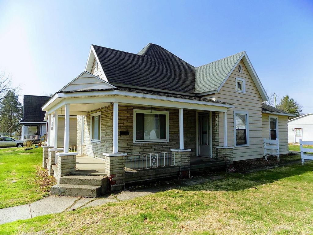 703 S APPERSON Way, Kokomo, IN 46901