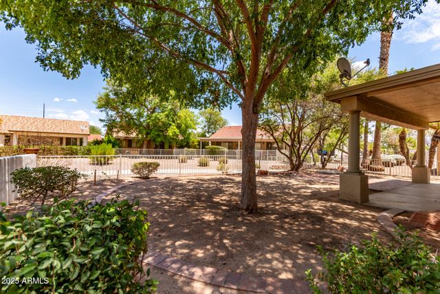8940 E INDIANA Avenue, Sun Lakes, AZ 85248